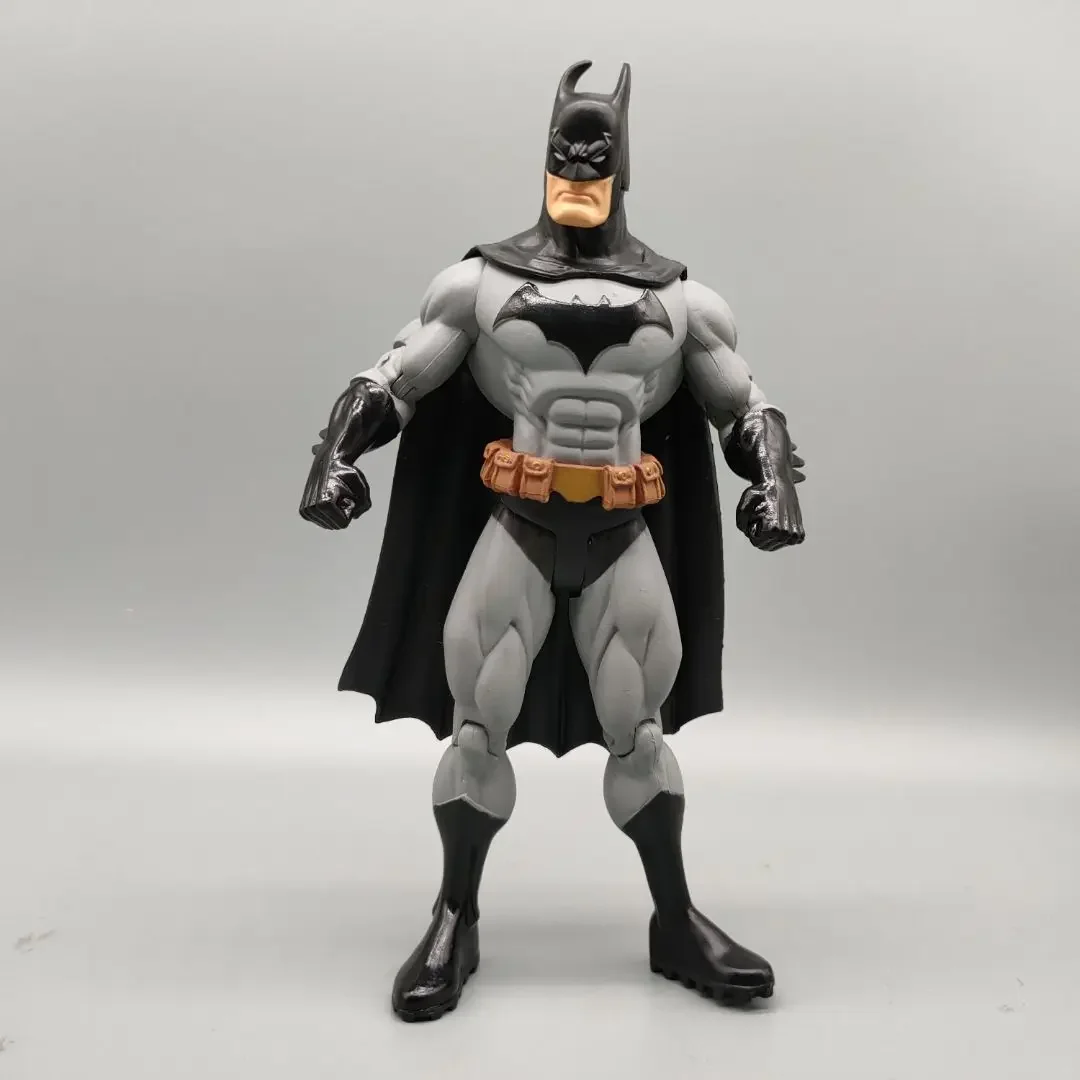 شخصية DCD Vengeance Series Bat-Hero مقاس 7 بوصات