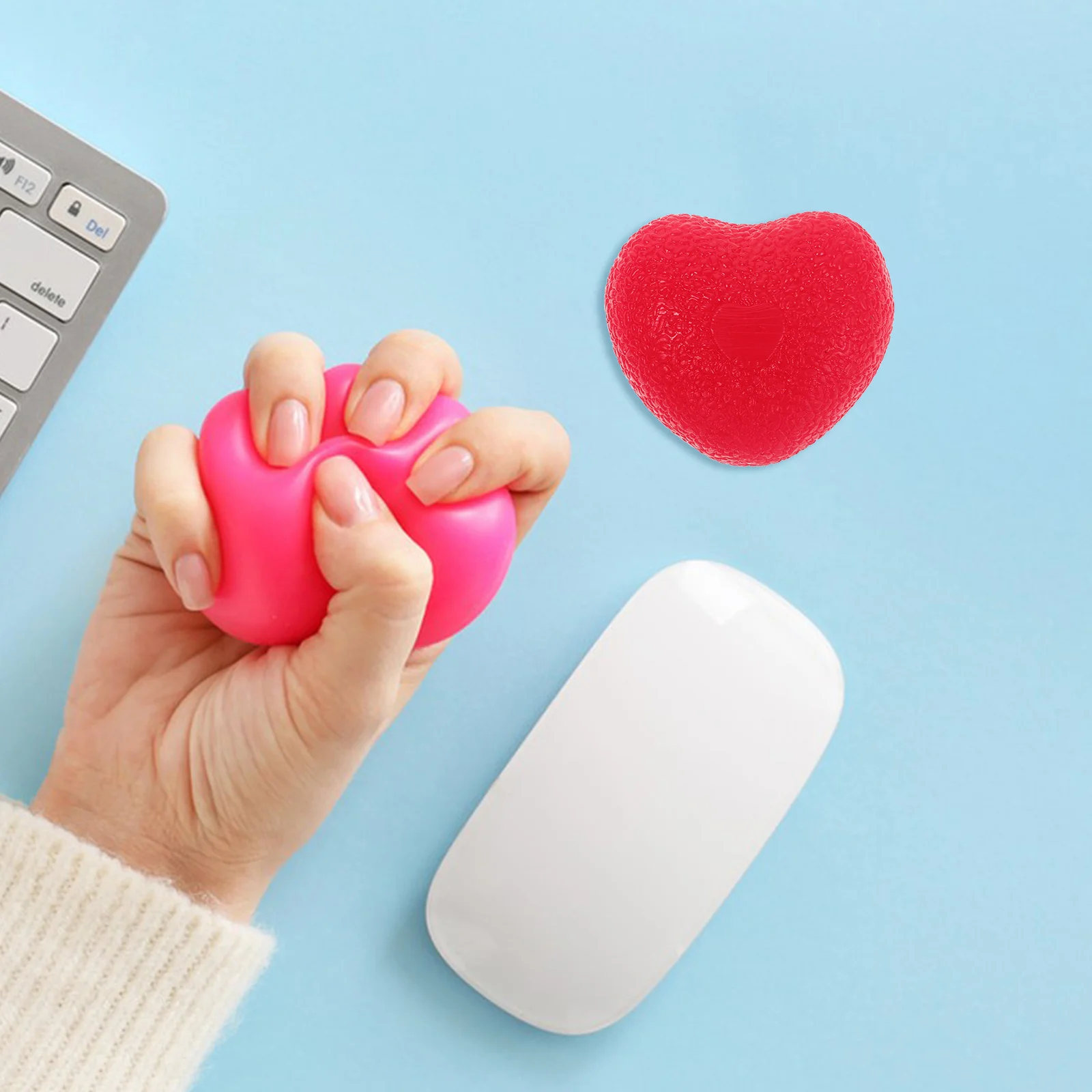 

4Pcs Hand Grip Strength Balls Heart-Shaped Finger Exercisers Wrist Exercise Balls Strengthener Hand Trainer for Therapy