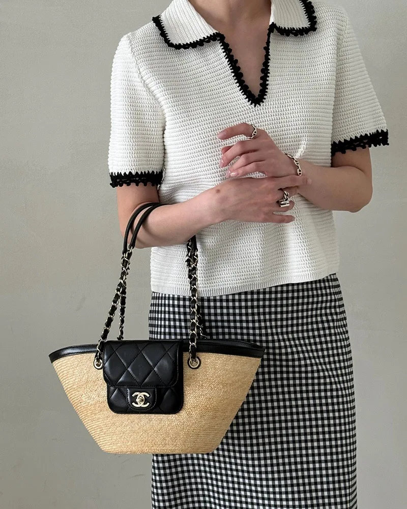 

Dongda Gate Women's Knitted Short Sleeve Top with Hook Pattern Collar Color Block Design Fashionable Summer Pullover