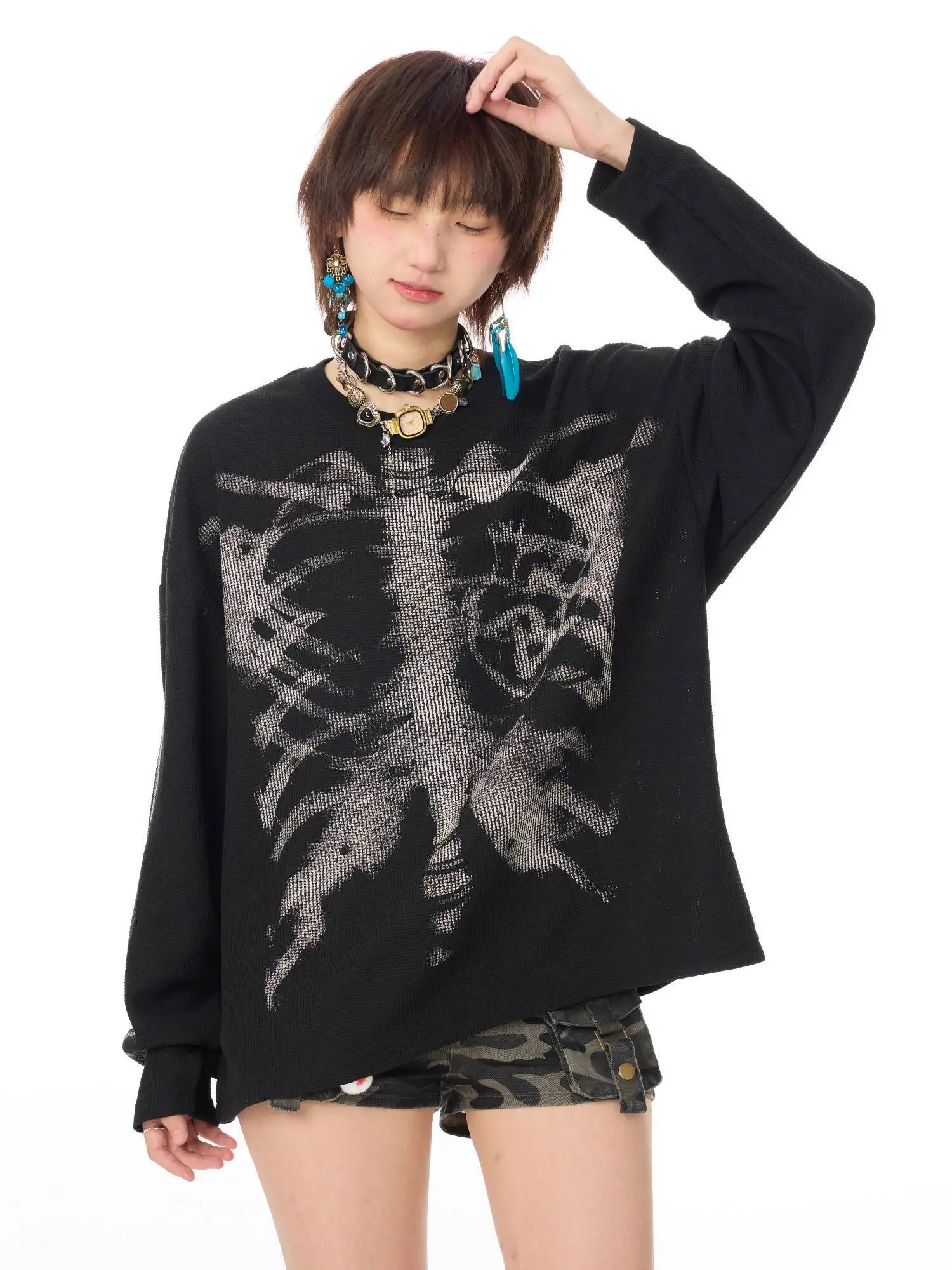 

Unisex Punk T-shirt 2026 Spring Gothic Skull Print Long Sleeve T-shirt Man Women Retro Waffle Knit Loose Base Layer T Shirt