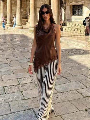 Imagen 2 del producto Top Halter con Espalda Descubierta y Encaje Sexy para Mujer, Primavera 2026, Top de Verano con Hombros Descubiertos, Camisola Asimétrica de Satén