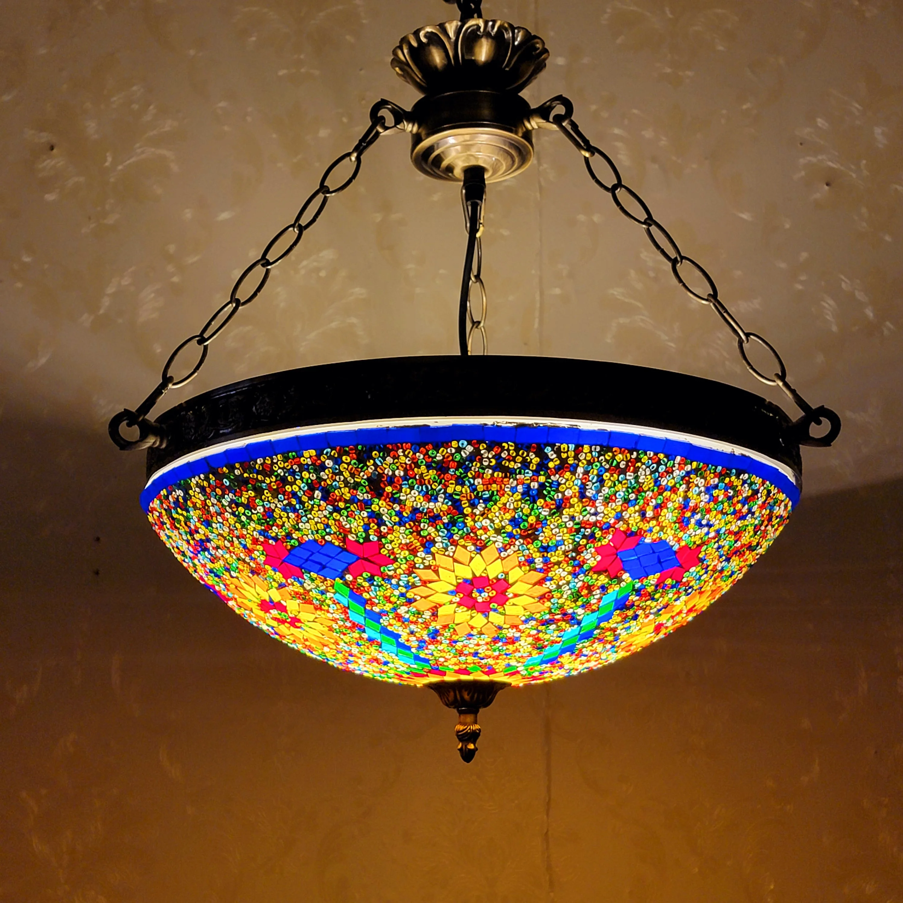 European Style Chandelier Country Light Classic Hotel Project Light Living Room Stained Glass Chandeliers and Pendant Lights