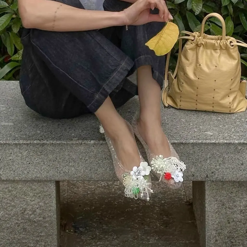 Transparent Crystal Shoes for Women Pointed Toe Hollow-out Flower Decoration DIY Hole Sandals Korean Jelly Shoes Casual Sandals - Image 2