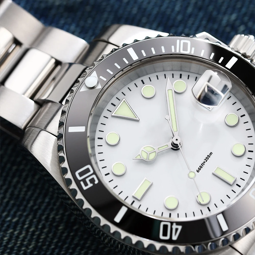 ADDIESDIVE Orologio da polso personalizzato al quarzo da uomo 200 m Orologio da uomo impermeabile con lunetta in ceramica luminosa in acciaio inossidabile 316L 41 mm