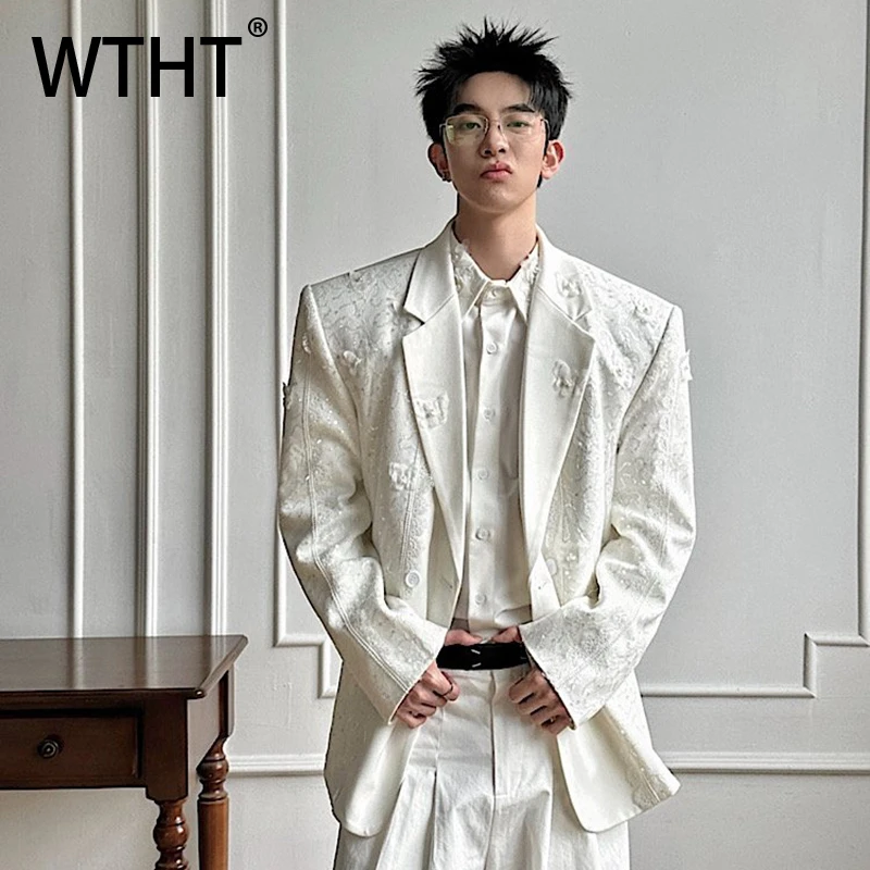 

WTHT Trendy Men's Heavy Industy Lace Embroidery Blazer Coats Fashion Turn Down Collar Double Snap Jacket Male 2026 Summer 2A2854