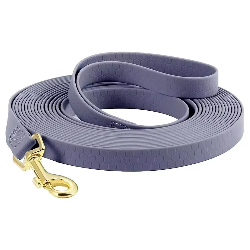 Laisse pour chien imperméable en pvc texturé avec boucle dorée_voghion.com