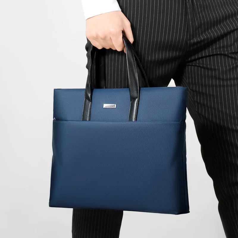 Nuova borsa da uomo casual, borsa per computer da lavoro di grande capacità resistente all'usura, valigetta semplice resistente all'acqua e leggera