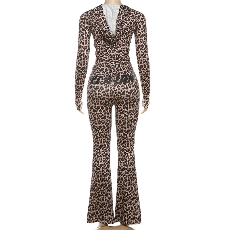 Damskie dresy z nadrukiem literek i panterki, modny, casualowy zestaw dwuczęściowy: bluza z kapturem zapinana na zamek z długim rękawem + spodnie typu flare.