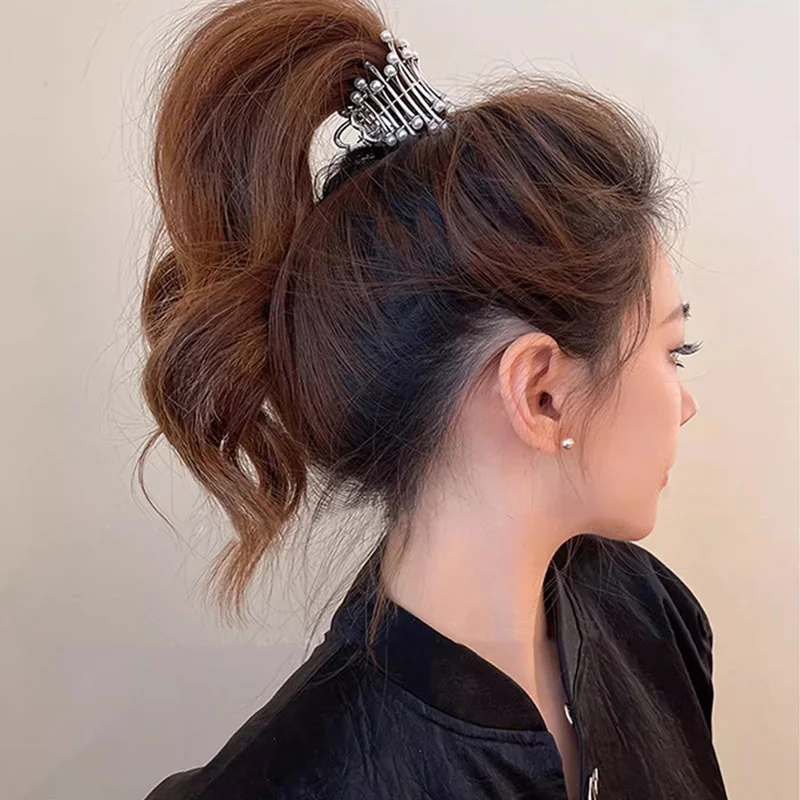 New Luxury Simulated Pearl Fixed Hair Clips Retro Crystal High Ponytail Hair Claws Hairgrip Barrettes For Women Hair Accessories