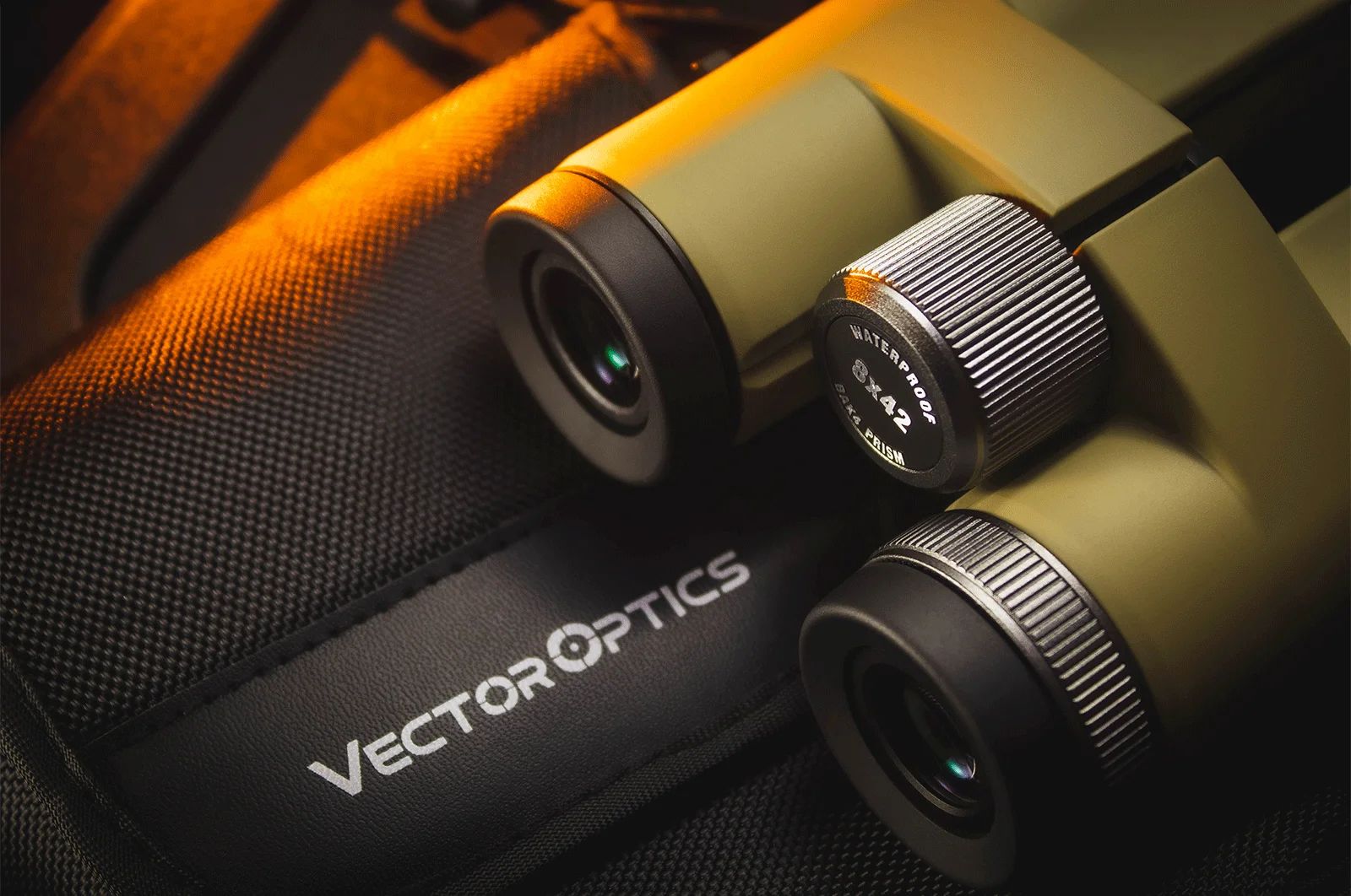 Paragon 10X42 HD-Fernglas FMC dielektrisch beschichtet IP67 wasserdicht mit Stickstoff gefülltem Dachprisma für Vogelbeobachtung, Wandern und Jagd – Detail 7