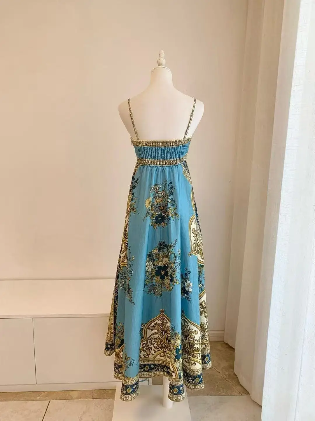 Women's Off-Shoulder Bohemian Print Dress Elegant Slim-Fit Vacation Gown Autumn 2025 Trendy Retro Floral Casual Maxi Dress