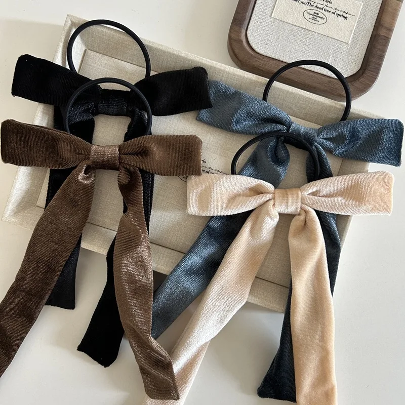 2025 Fashion Velvet Bow Hair Ribbon Scrunchie dla kobiet Vintage czarna aksamitna opaska do włosów dla dziewczynek długa kokarda do włosów Akcesoria do włosów — zdjęcie 3