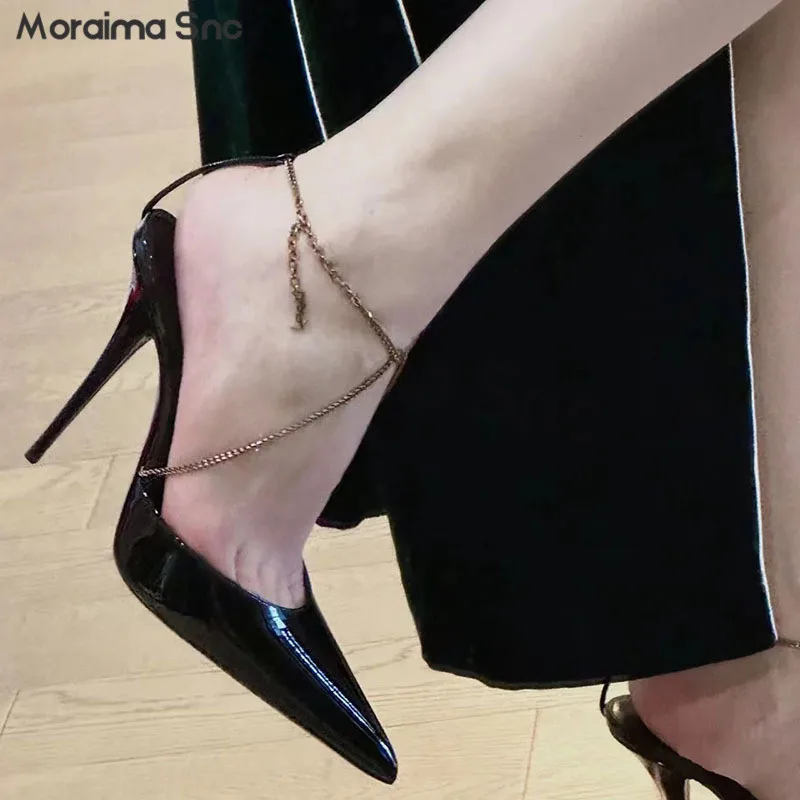 

Gold Chain Strap Pumps Pointed Toe Black Patent Leather Stilettos Sexy High Heels Closed Toe Sexy Temperament Women's Shoesp