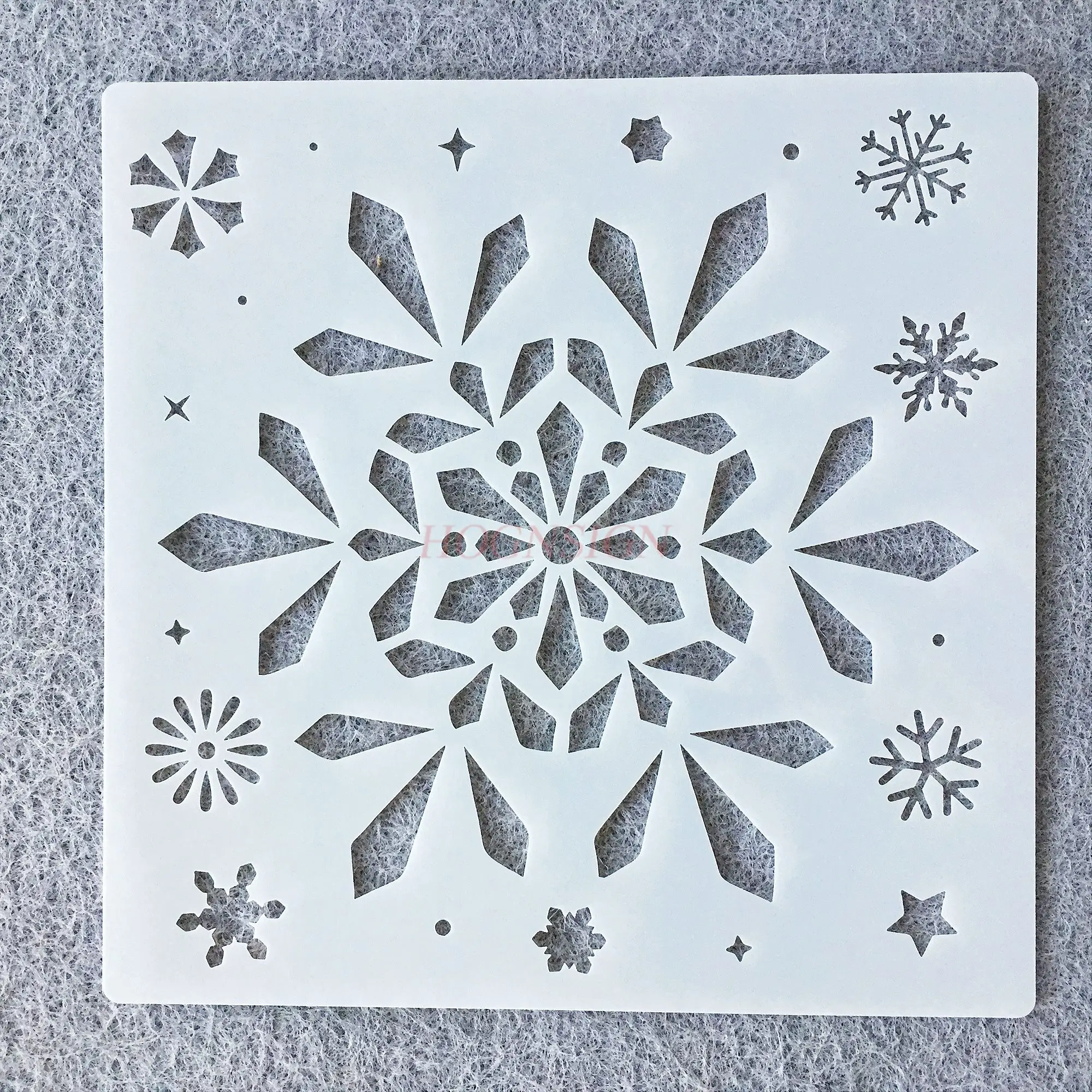 6pcs/set Christmas Template Snowflake Hand drawn Spray Painting Art Hollow Painting Auxiliary Template