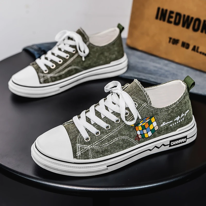 

Низкие кеды из канваса для мужчин, повседневные, модные, студенческие, с художественным дизайном, на плоской резиновой подошве, дышащие, унисекс, слипоны