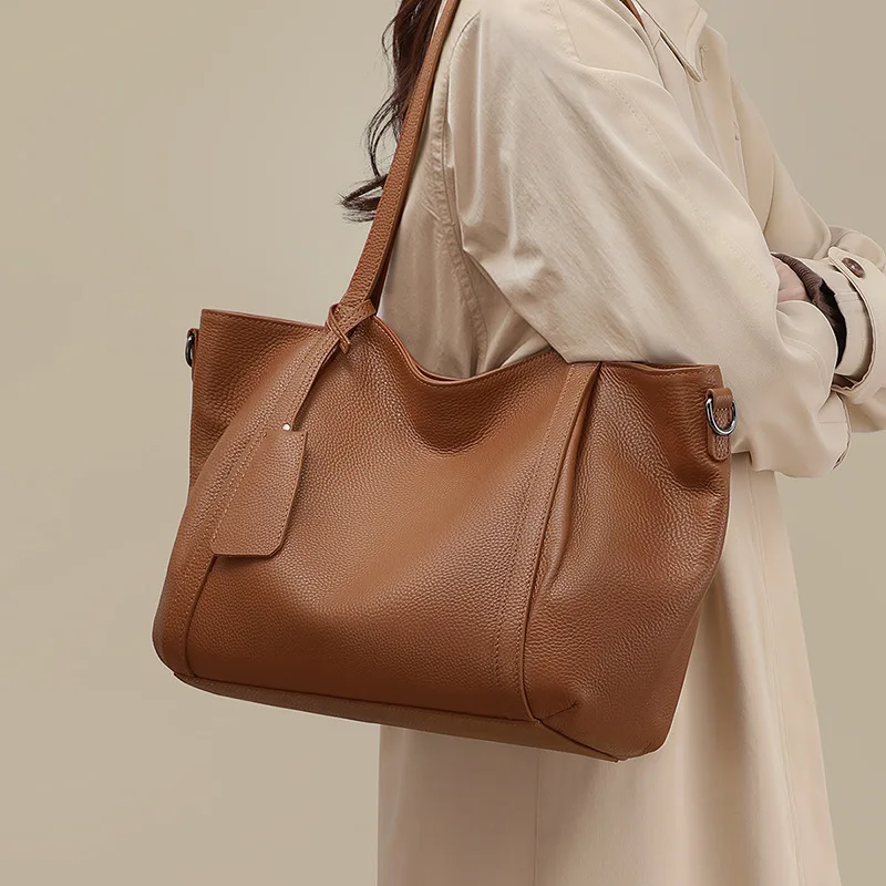 

French Simple Leather Women Bag New Fashion Casual Women Bag Lightweight Leather Shoulder Bag Large Capacity Commuting Women Bag