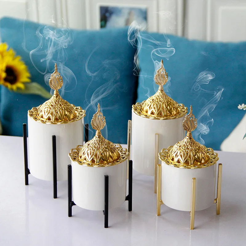

Gold Metal Ceramic Incense Burner Home Decoration Ornament Middle Eastern Arabian Festival Aromatherapy Burner