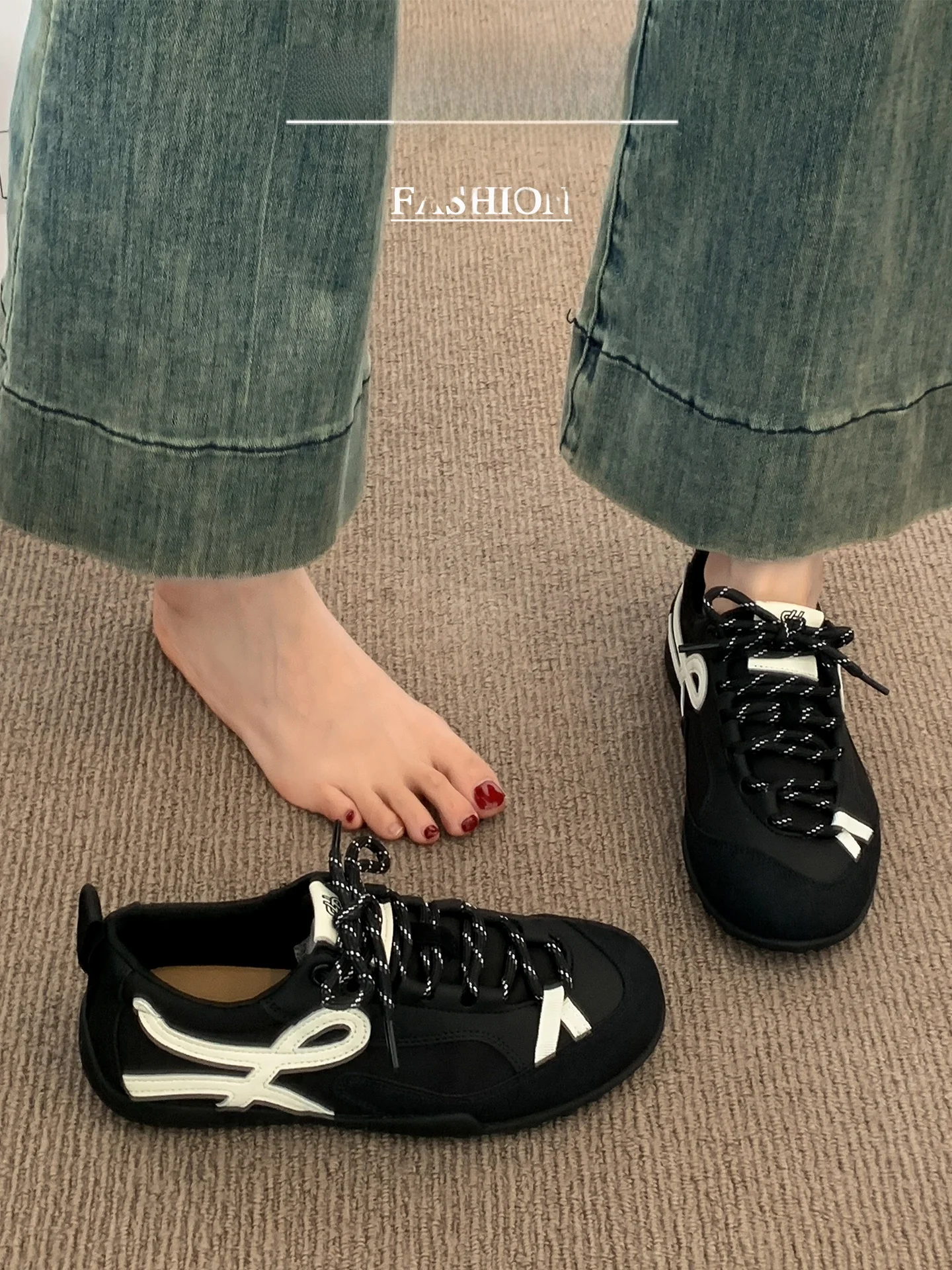 scarpe-da-allenamento-dal-design-retro-da-ballerina-per-donna-nuove-scarpe-casual-autunnali-versatili-agan-con-suola-sottile-punta-rotonda-comoda-collezione-2026