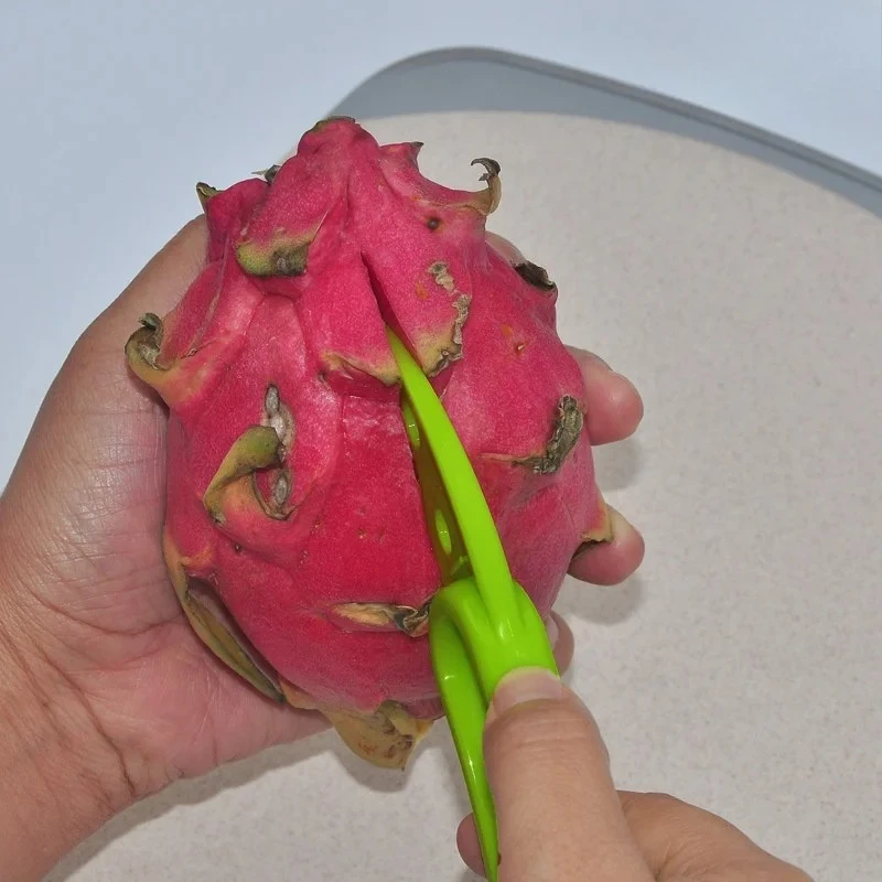 Avocado Knife Separable Tool Two in One All Fruit Separable Knife Kitchen Fruit Small Tool