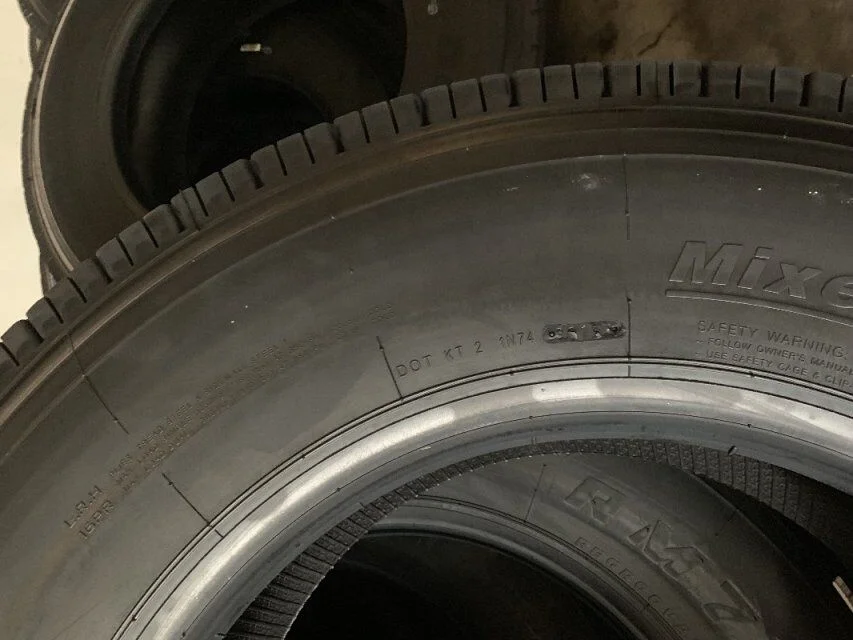 Neumáticos para camiones en Vietnam 295 75r 22,5 Neumáticos para semi camiones al por mayor Neumáticos para semi camiones al por mayor