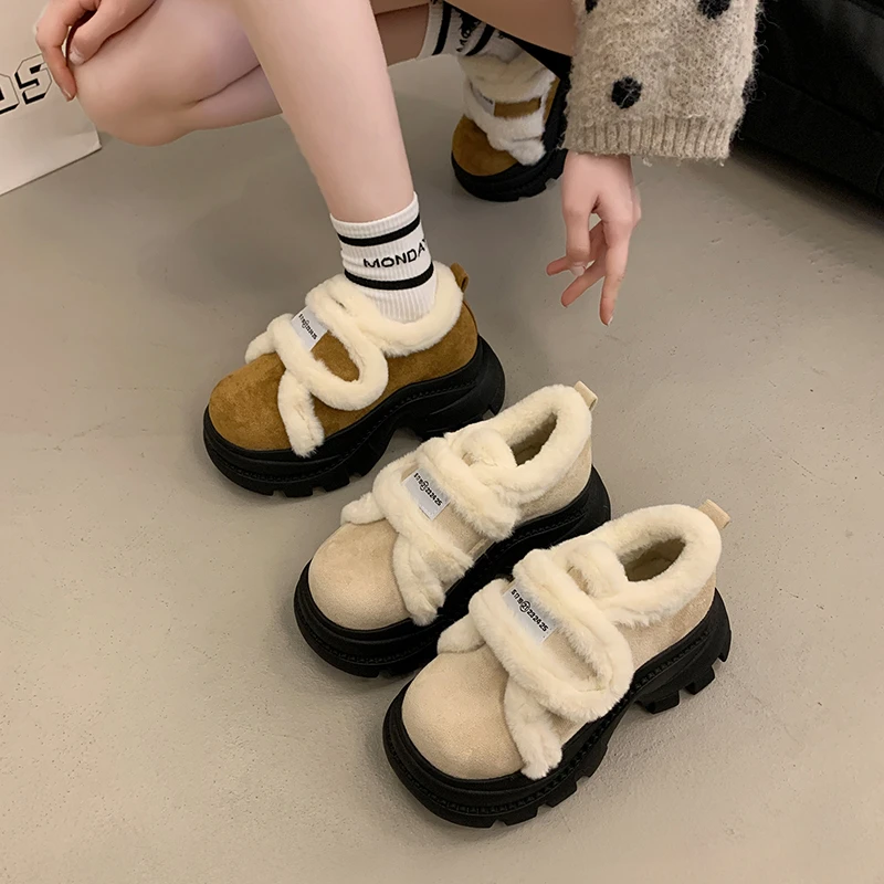 Platform And Velvet… - image