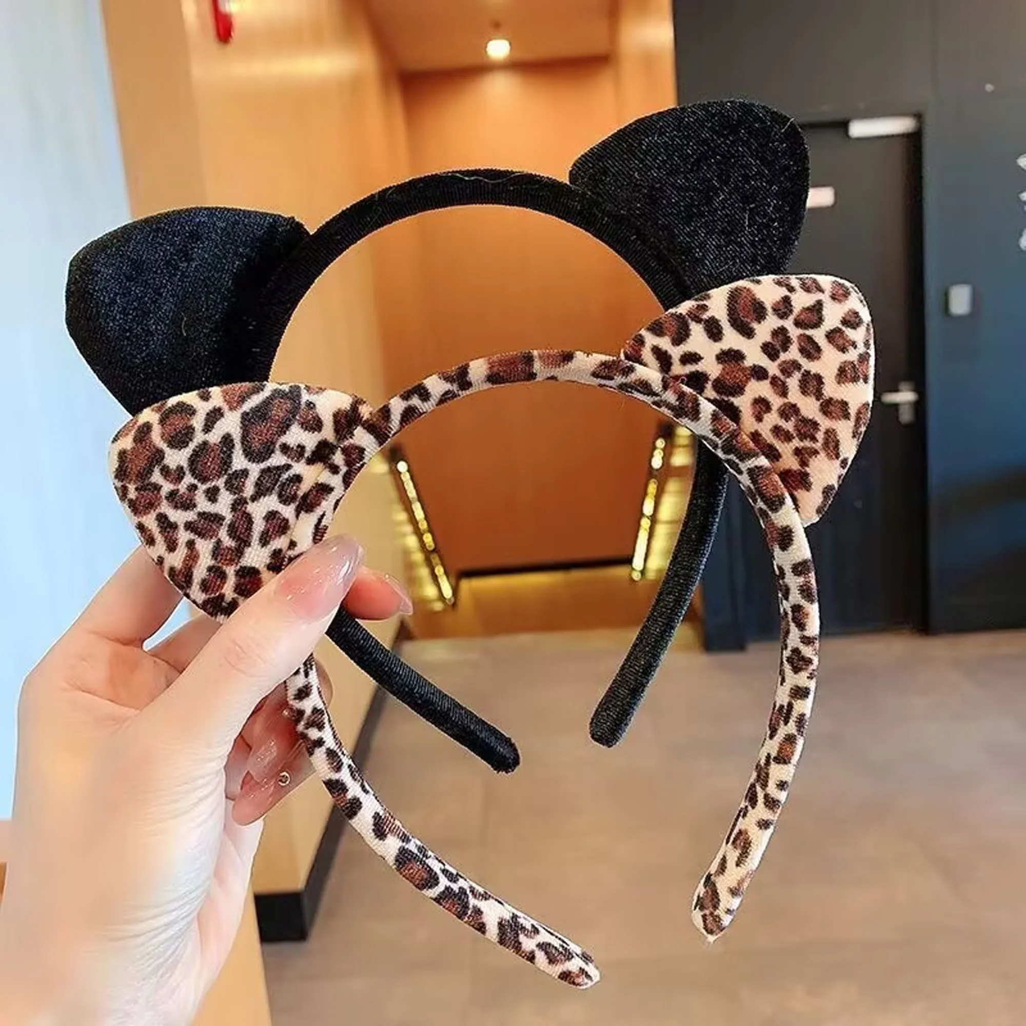 12 قطعة عقال ليوبارد مع آذان القط تأثيري أرانب الحفلات هيرباند المخملية النسيج العصابة هدايا بالجملة للأصدقاء العائلة #1