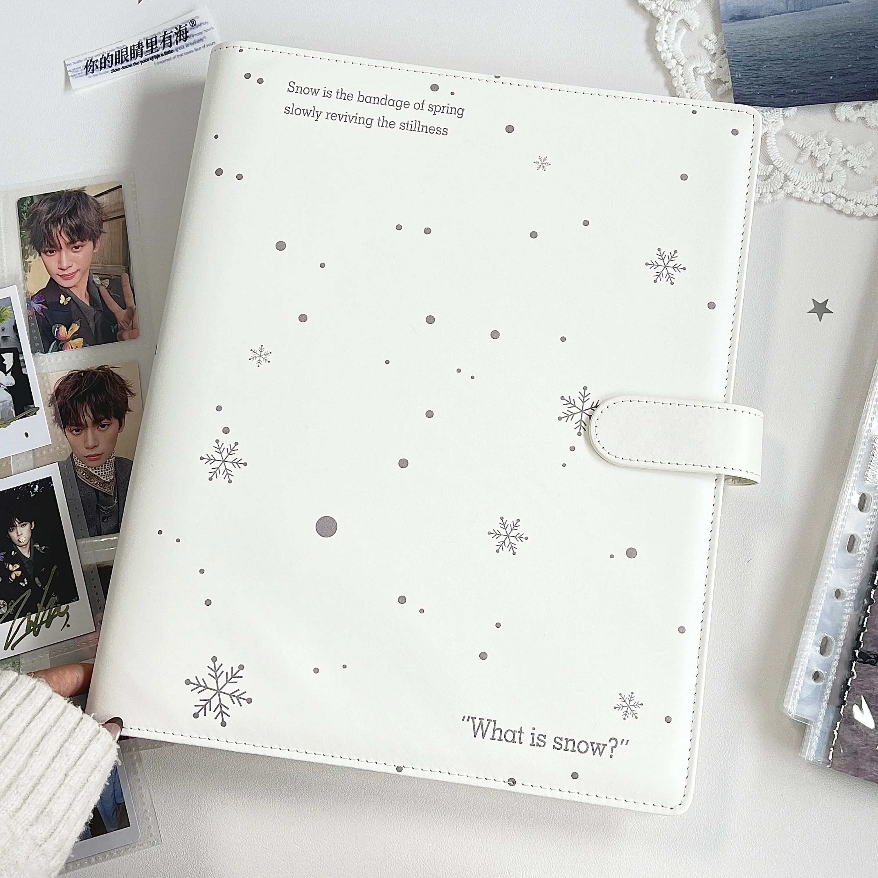 

Romantic Snowflake A4 Magnetic Photo Album Cards Storage Book for Instax Polaroid, Kpop Photocard Binder Magazine Cutouts
