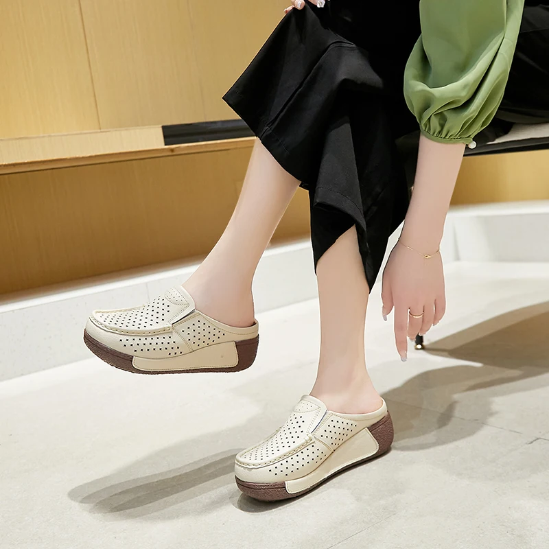 

Новинка, тапочки для ленивых мужчин Baofeng, женские летние уличные Нескользящие шлепанцы на платформе для маффинов, маленькие белые туфли