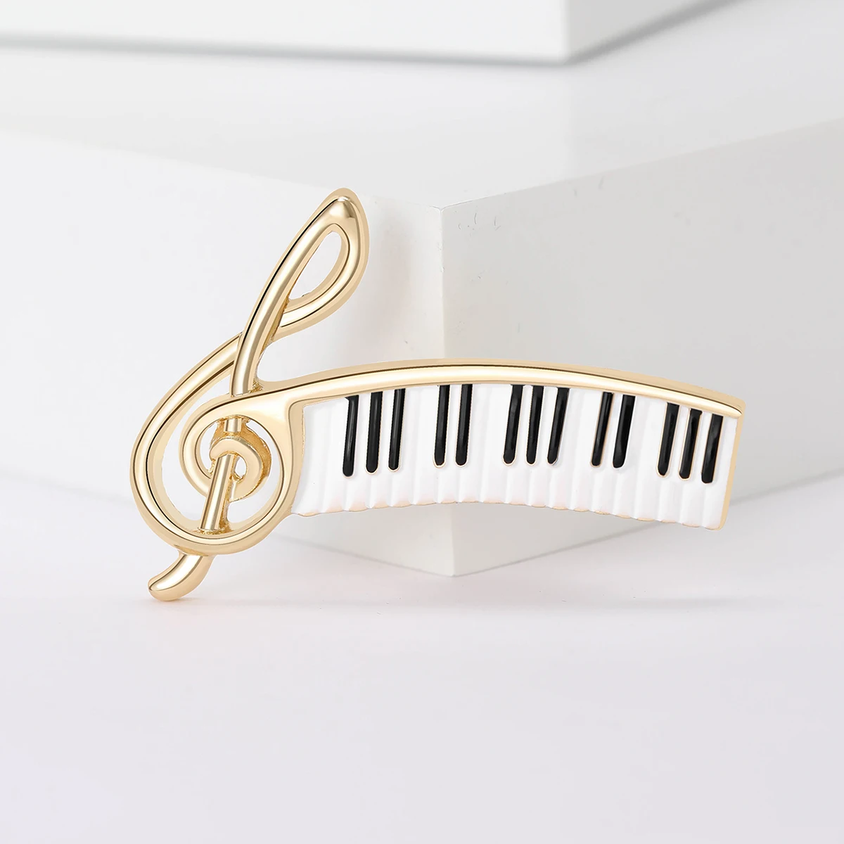 Enamel Piano Guitar Brooches for Women Unisex Musical Instrument Pins Multi-color Available Casual Party Accessories Gifts