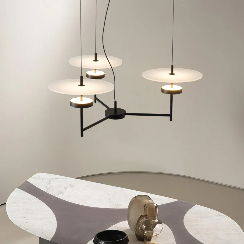 

Designer Creative Pendant Lights Dining Table Coffee Shop Black Ceiling Pendant Lamp for living Room Restaurant 3 Heads Lights