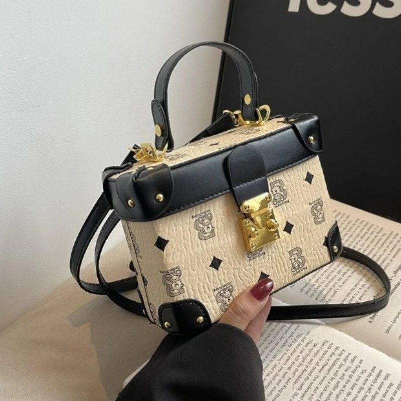 

Leading Womens Fashion Crossbody Bag The Definitive Must Have Presbyopic Printing Shoulder Bag To Finalize Your Appearance