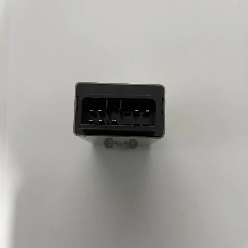 1pc for KIA Carnival Flasher relay OK60A 66 830A