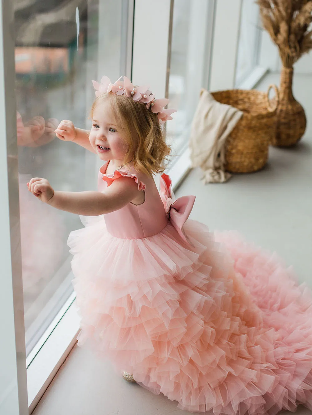 Meninas vestido de princesa cetim arco babados tule vestidos da menina de flor para o casamento crianças abertas volta comunhão festa vestido baile