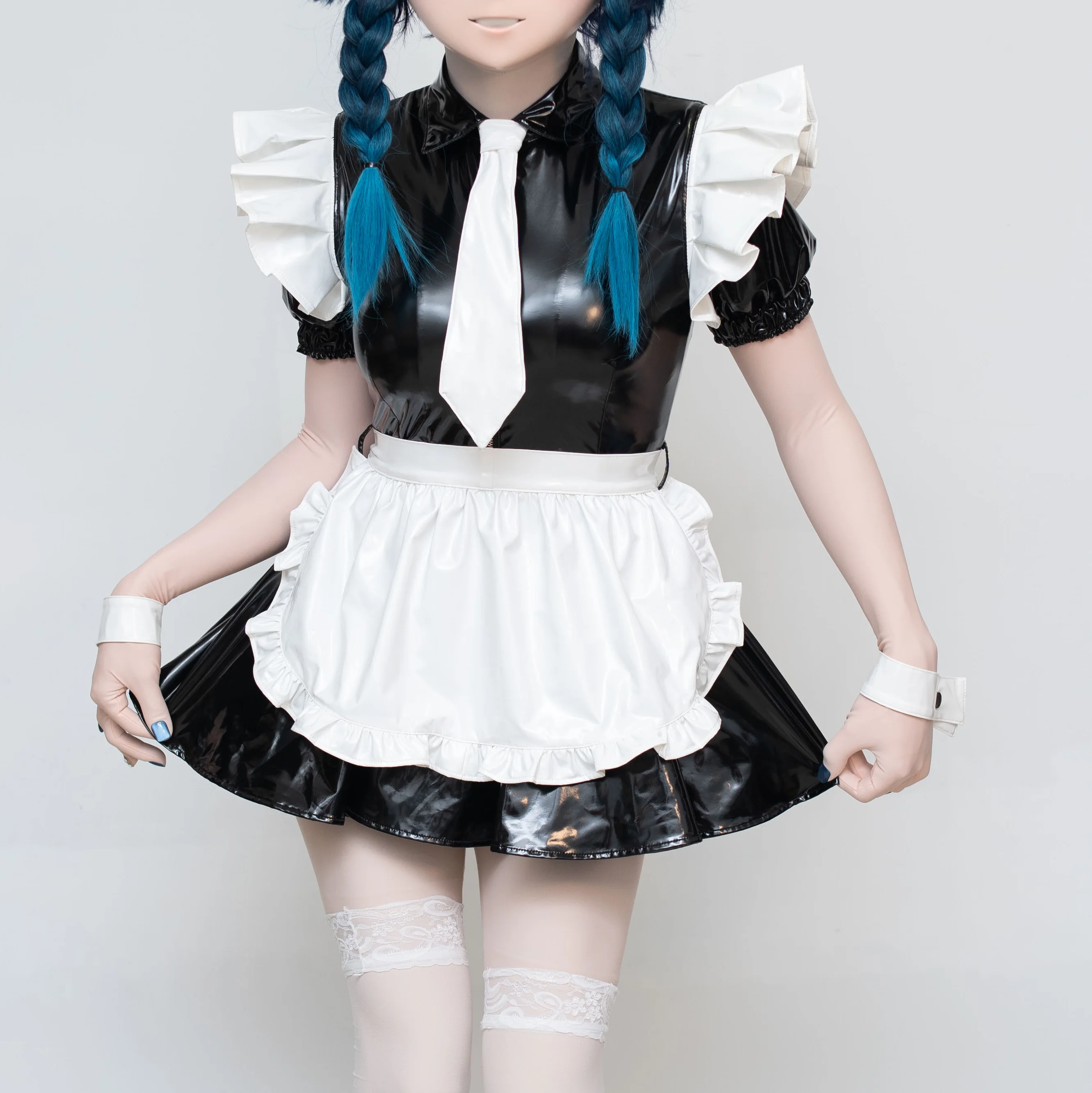 

[CW. The Night Service] Classic Short Maid Dress Apron with Patent Leather Tie
