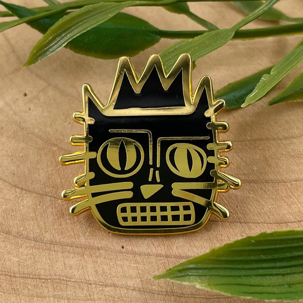Graffiti Artist'S Cat Enamel Brooch Abstract Crown Cat Art Pin Fan Gift Badge Accessory
