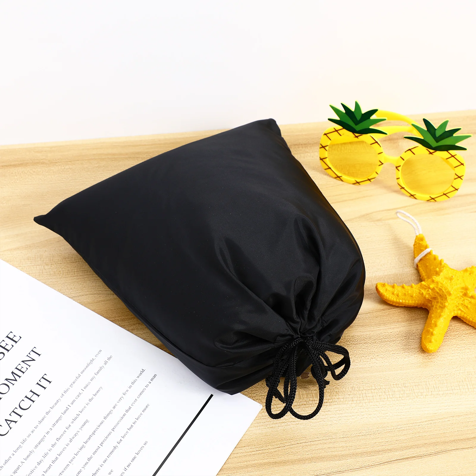 Portable Changing Tent Instant Dressing Cover Outdoor Privacy Shelter Beach Swimming Camping Dressing Room Changing Tent