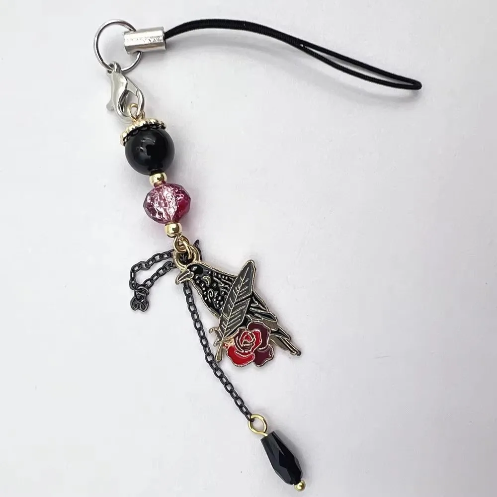 Juego amor y espacio profundo Sylus Cosplay cadena de teléfono cuervo Rosa colgante llavero bolsa accesorios Halloween llavero