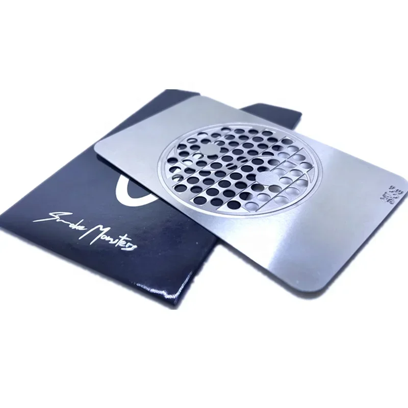 

Custom Creative Metal Card Cigarette Grinder Tobacco Grinder Cigarette Accessories Grinding Cigarette Card Grinding Card