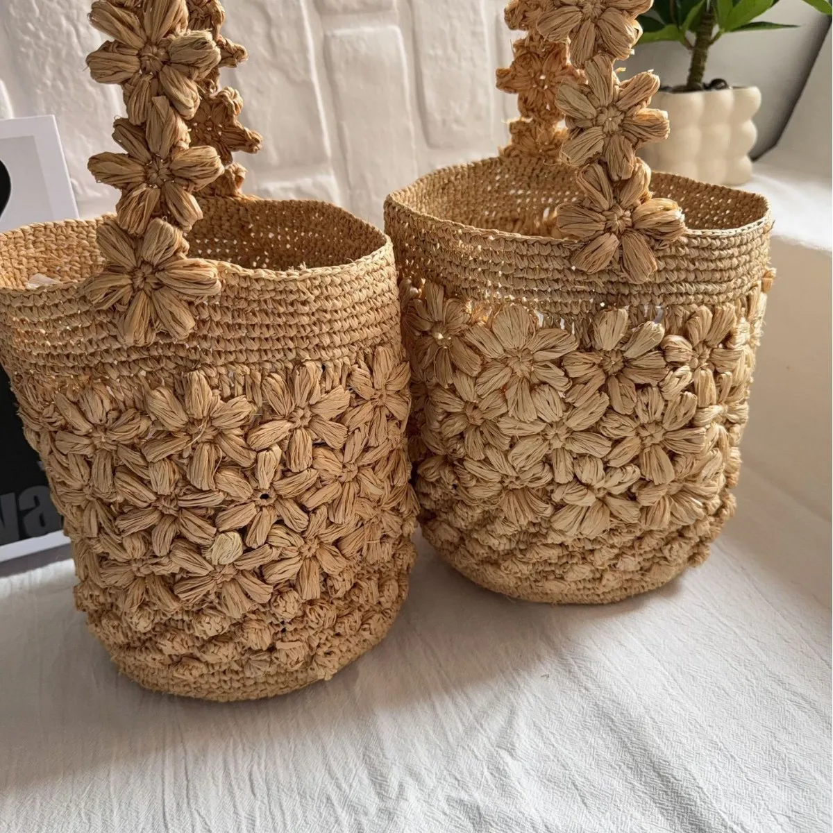 

Summer Raffia Straw Bags for Women Handbag Flower Woven Beach Bag Travel Rattan Shoulder Bag Natural Straw Bucket Women Bags NEW