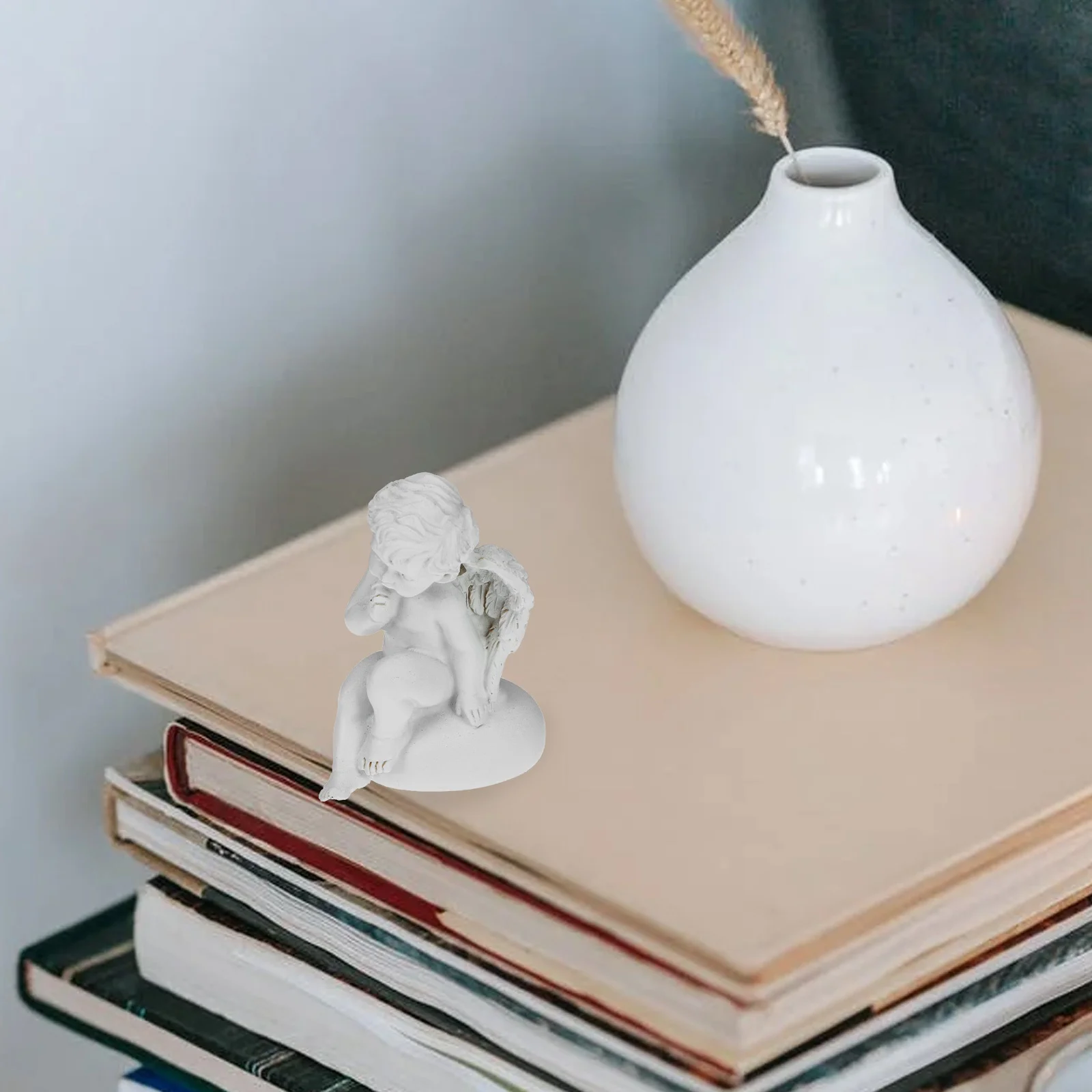 

1Pcs Resin Angel Statue Unique Cupid Sculpture Home Ornament Table Decoration Cherub Resin Craft Ornament for Office Bedroom
