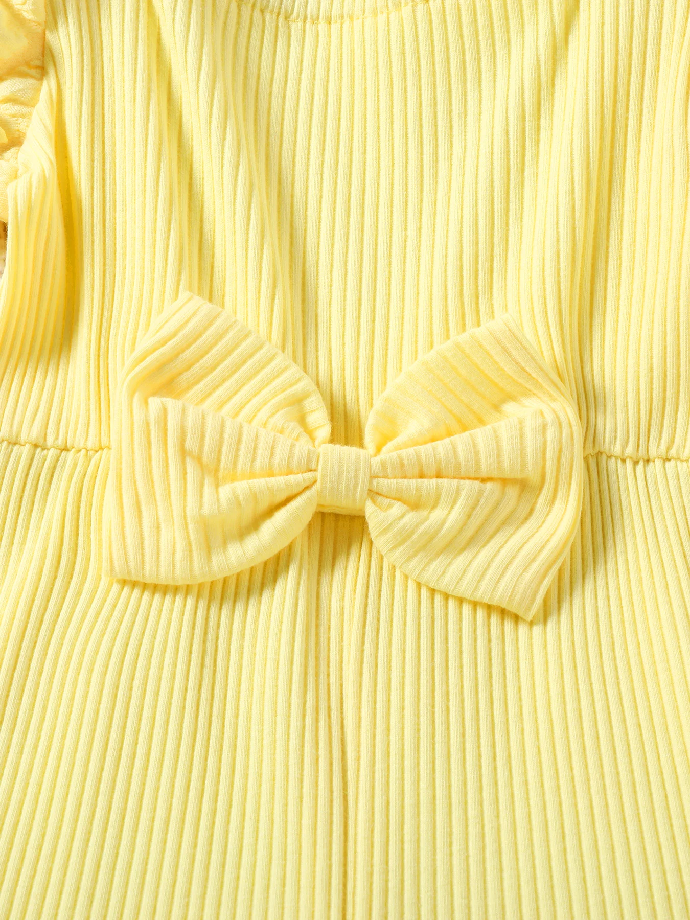 Baby Girl Solid Color Pit Stripe Bubble Sleeve Bow Bodysuit