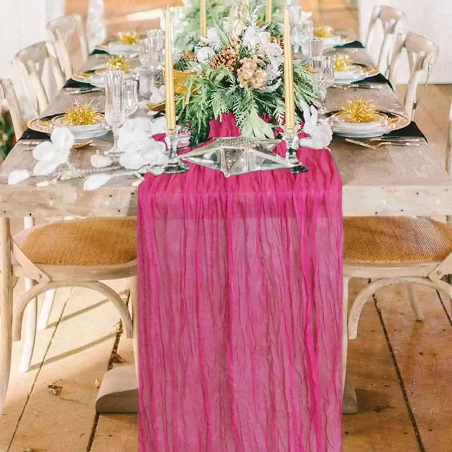 #18 Low Cost Table Runners That Work