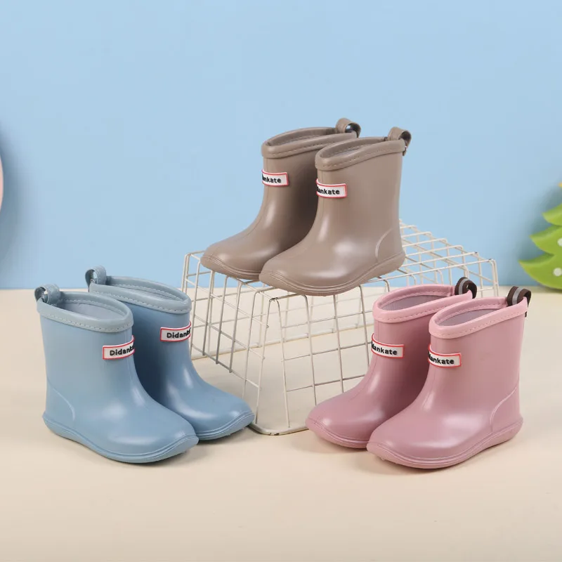 New Children Lightweight Casual Gardening Boots Boys Girls Mid-calf Waterproof PVC Rain Boots Baby Non-slip Outdoor Water Shoes