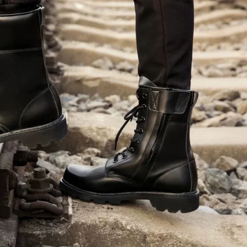 Sapatos masculinos sapatos de segurança de trabalho plataforma de alta qualidade botas de motocicleta ao ar livre antiderrapante botas de tornozelo moda botas de couro masculino novo