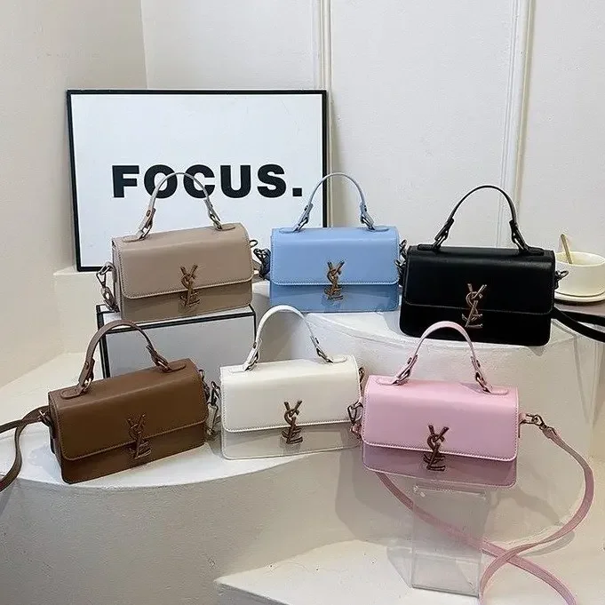 Women's Retro Shoulder Crossbody Bags Bulk - Fashionable Small Square Handbags Classic Versatile Practical Design