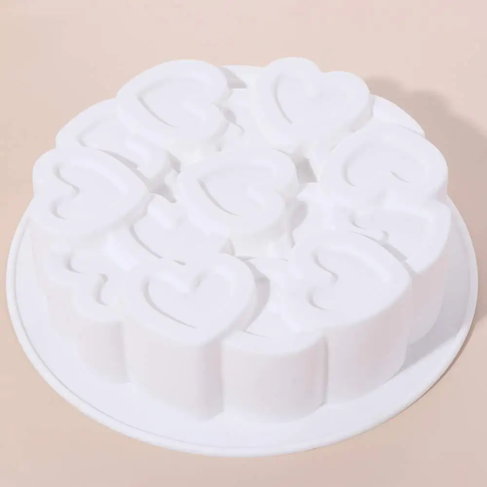 

Bakeware Accessories 6 Inches Heart Silicone Molds Silicone Easy To Demold Pastry Baking Pan White Round Cake Mould Party
