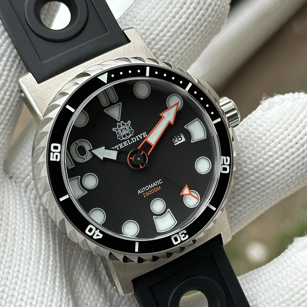 STEELDIVE Offizielle SD1982H blau leuchtende 46,5 mm 25000 m wasserdichte Saphirglas-Keramiklünette NH35 Herren-Taucheruhren mit Datum 3