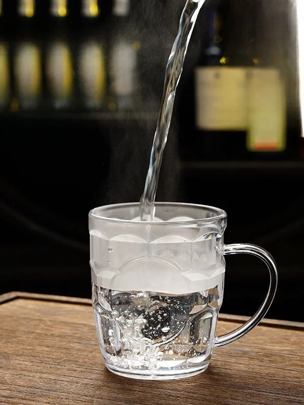 Acrylic Plastic Beer Mug with Handle for Restaurant And Commercial Use Shatterproof Tea Cup Milk Tea Cup for Hotel Catering