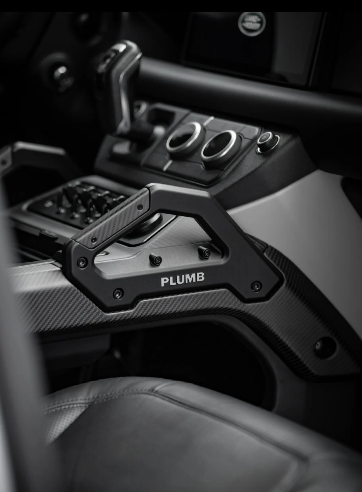 

PLUMB Land Rover Defender Центральная система управления 4-позиционный переключатель Внутреннее центральное управление из углеродного волокна Модификация бокового подлокотника