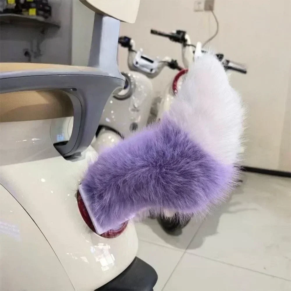 

Fluffy Remote Control Electric Bicycle Tail Realistic Versatile Car Wagging Moving Tail Self-adhesive Rechargeable